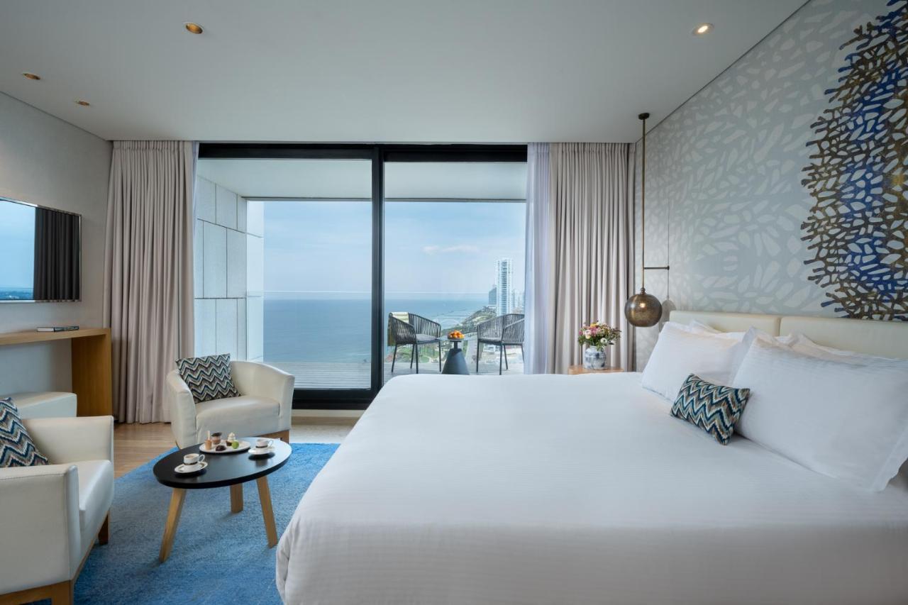 Vert Lagoon Netanya By Afi Hotels Exterior photo Deluxe Ocean View Room