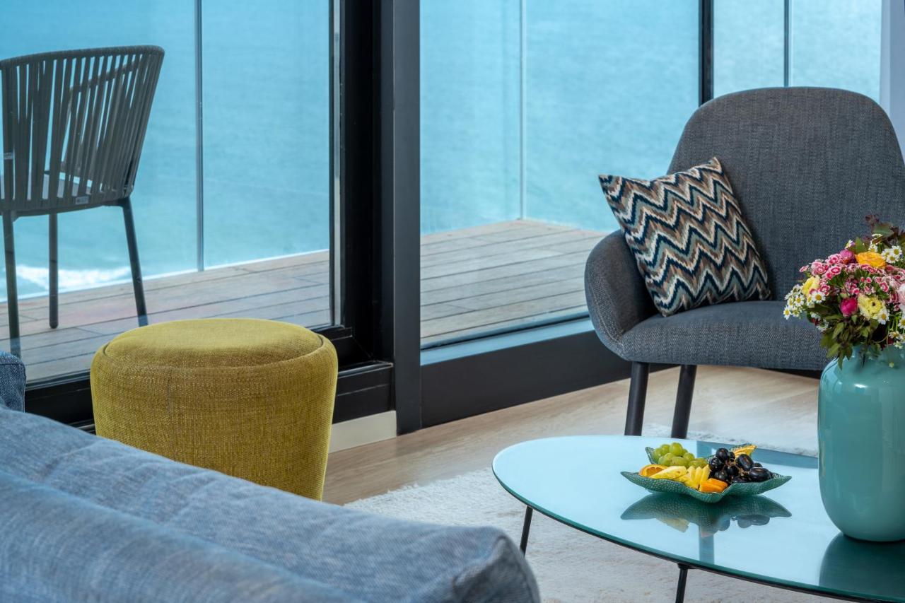 Vert Lagoon Netanya By Afi Hotels Exterior photo Interior of a suite
