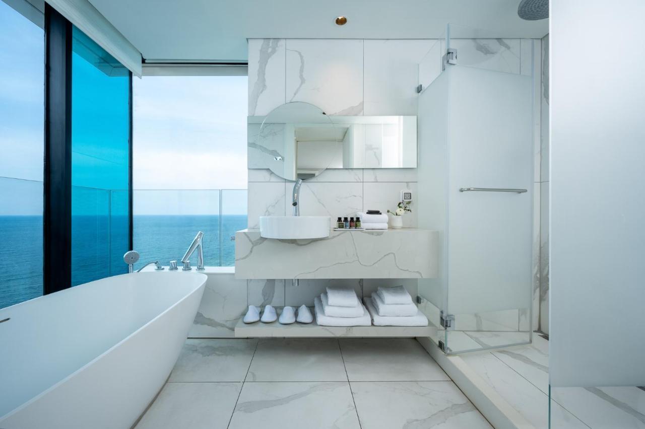 Vert Lagoon Netanya By Afi Hotels Exterior photo Bathroom